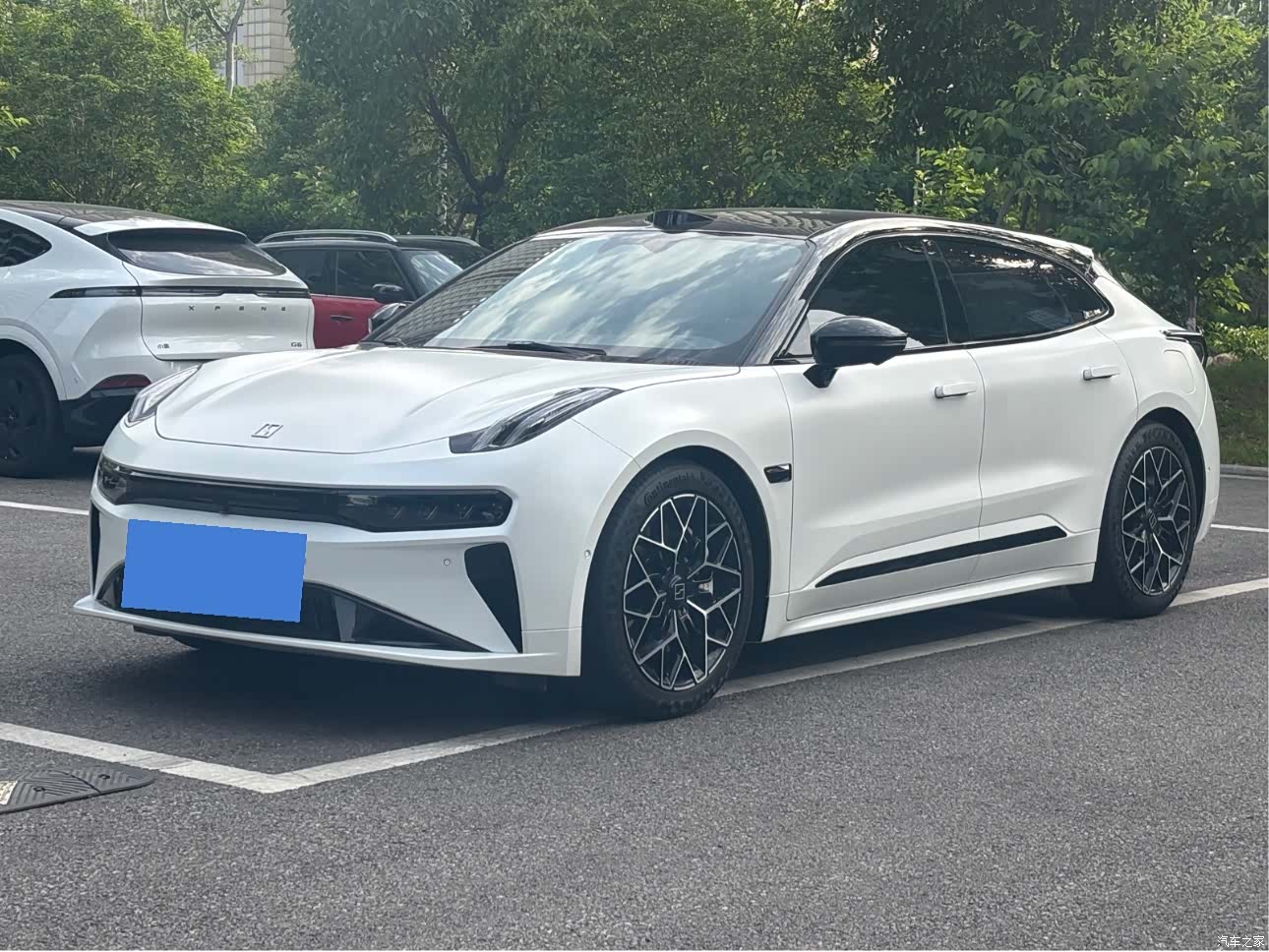 Zeekr 001