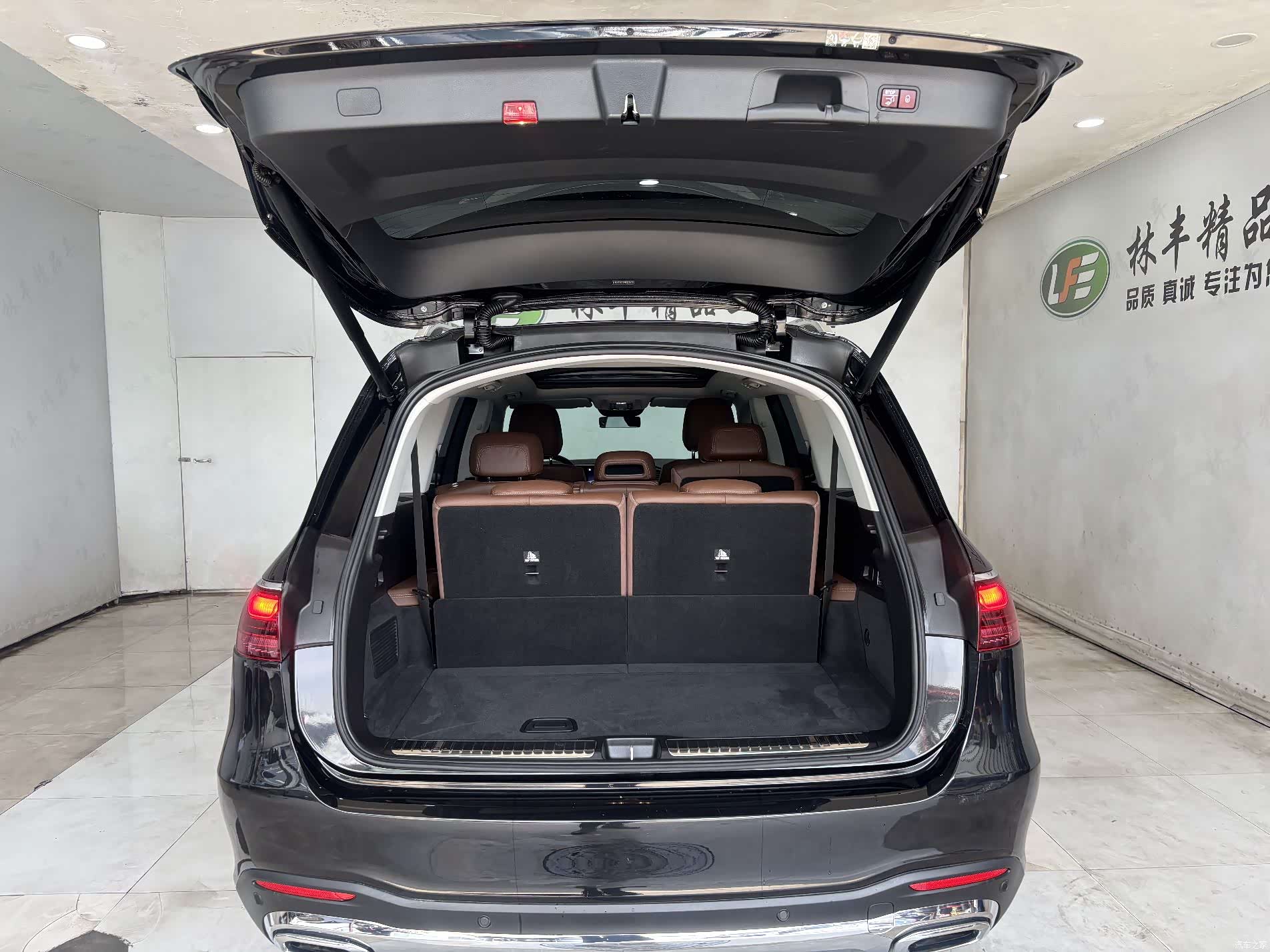 Mercedes-Benz GLS, 2024 31