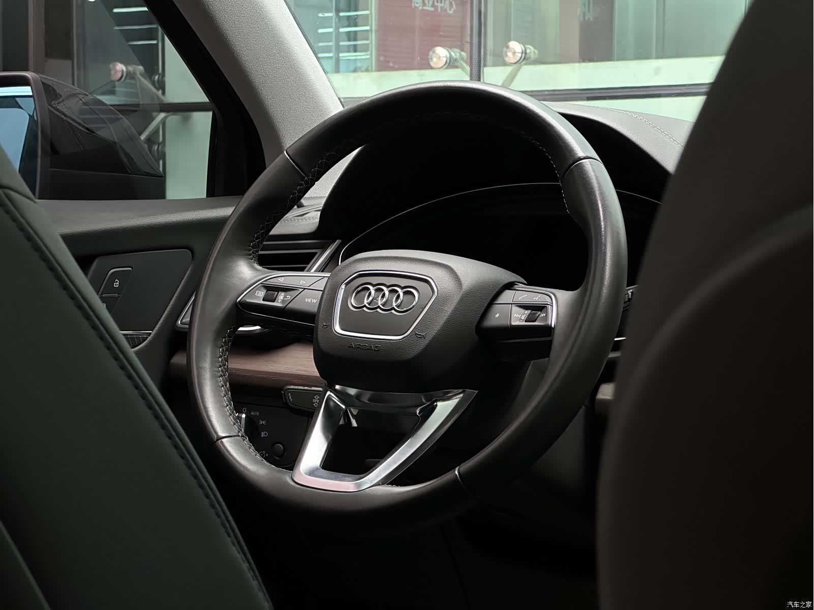 Audi Q5L, 2023 13
