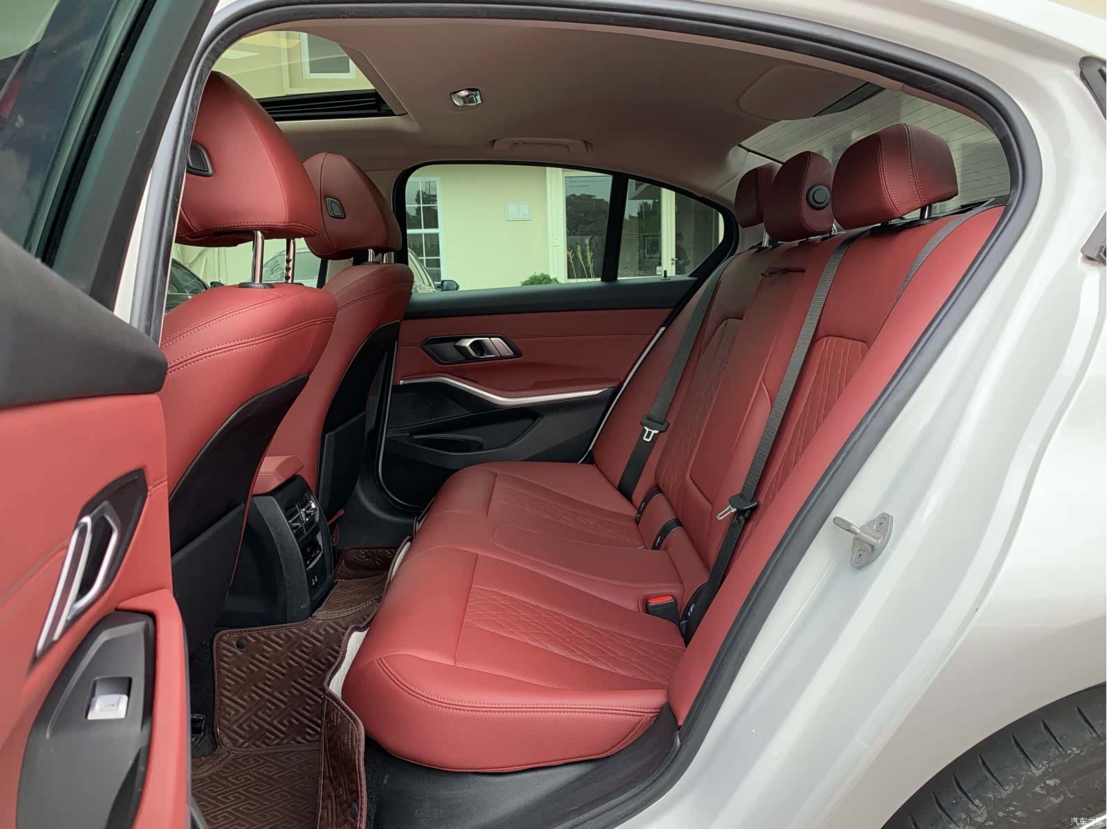 BMW 3 Series, 2022 14
