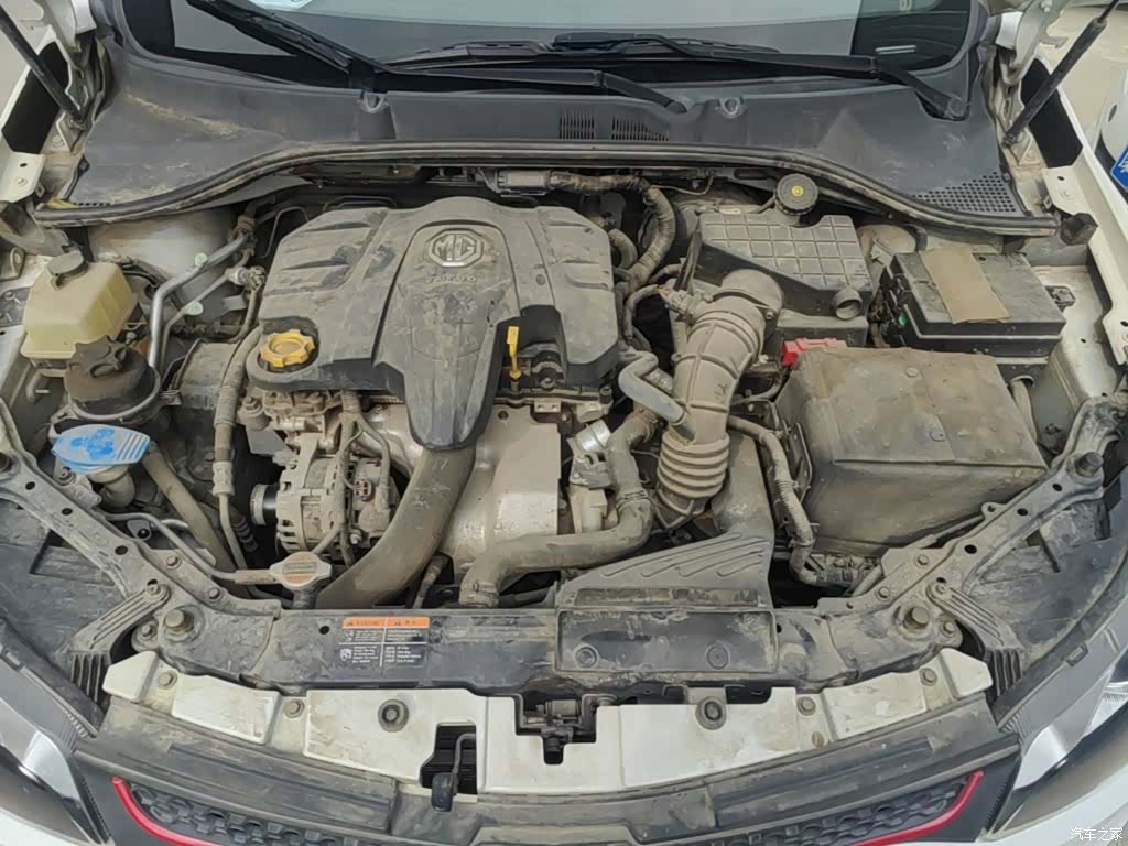 MG MG5, 2015 13