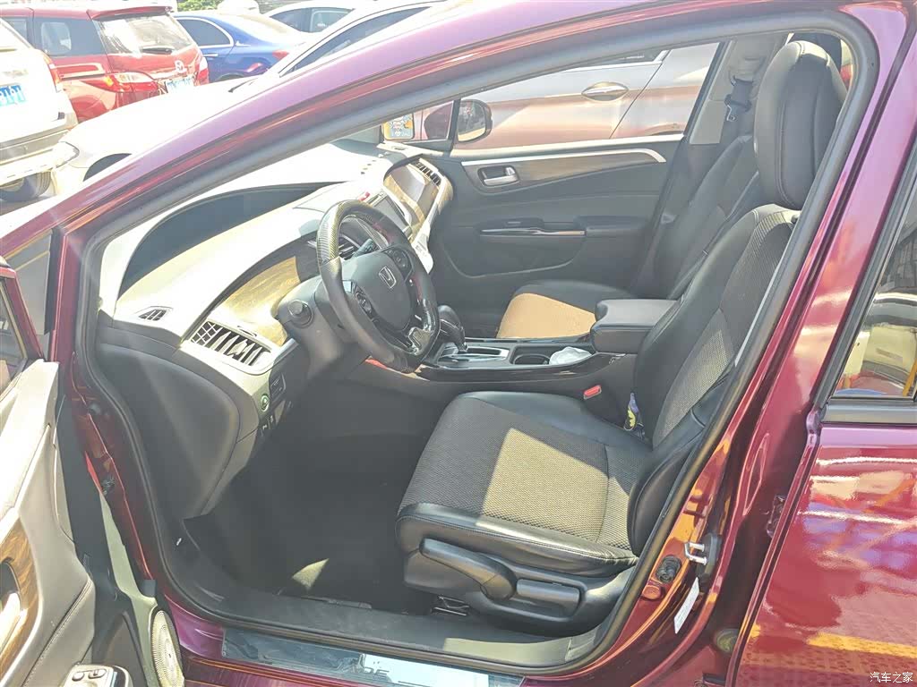 Honda Jade, 2019 15