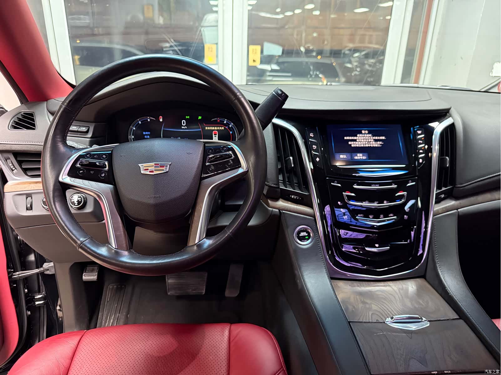 Cadillac Escalade, 2018 39