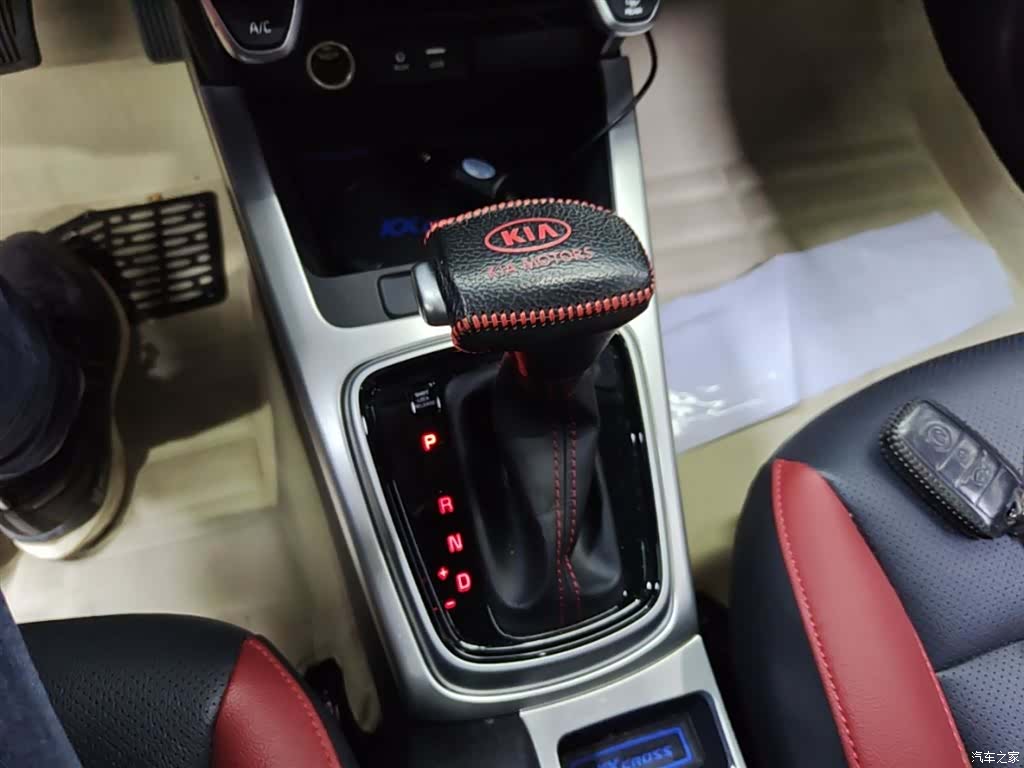 Kia KX, 2018 14