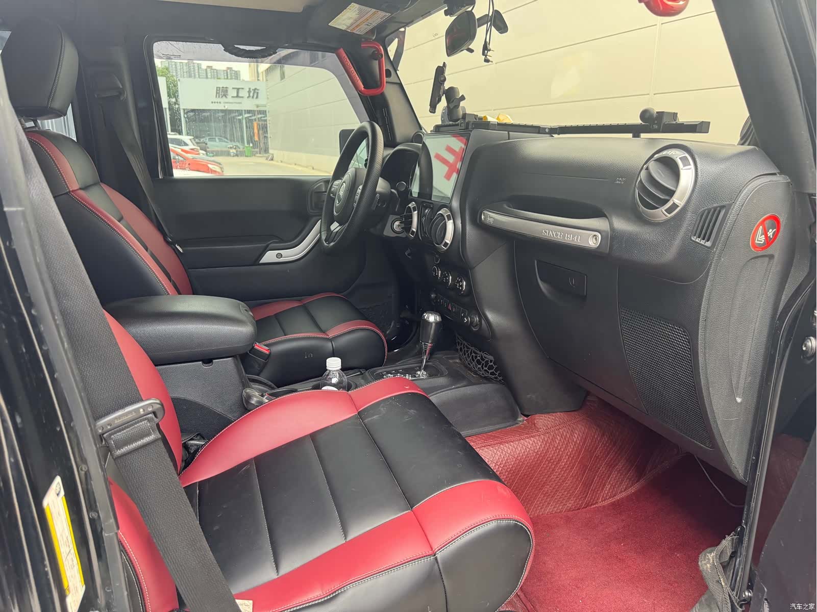 Jeep Wrangler, 2013 10