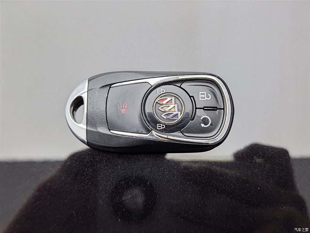 Buick Enclave, 2021 19