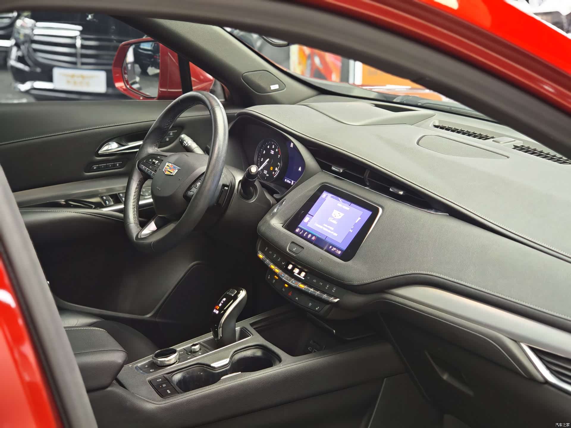 Cadillac XT4, 2020 9