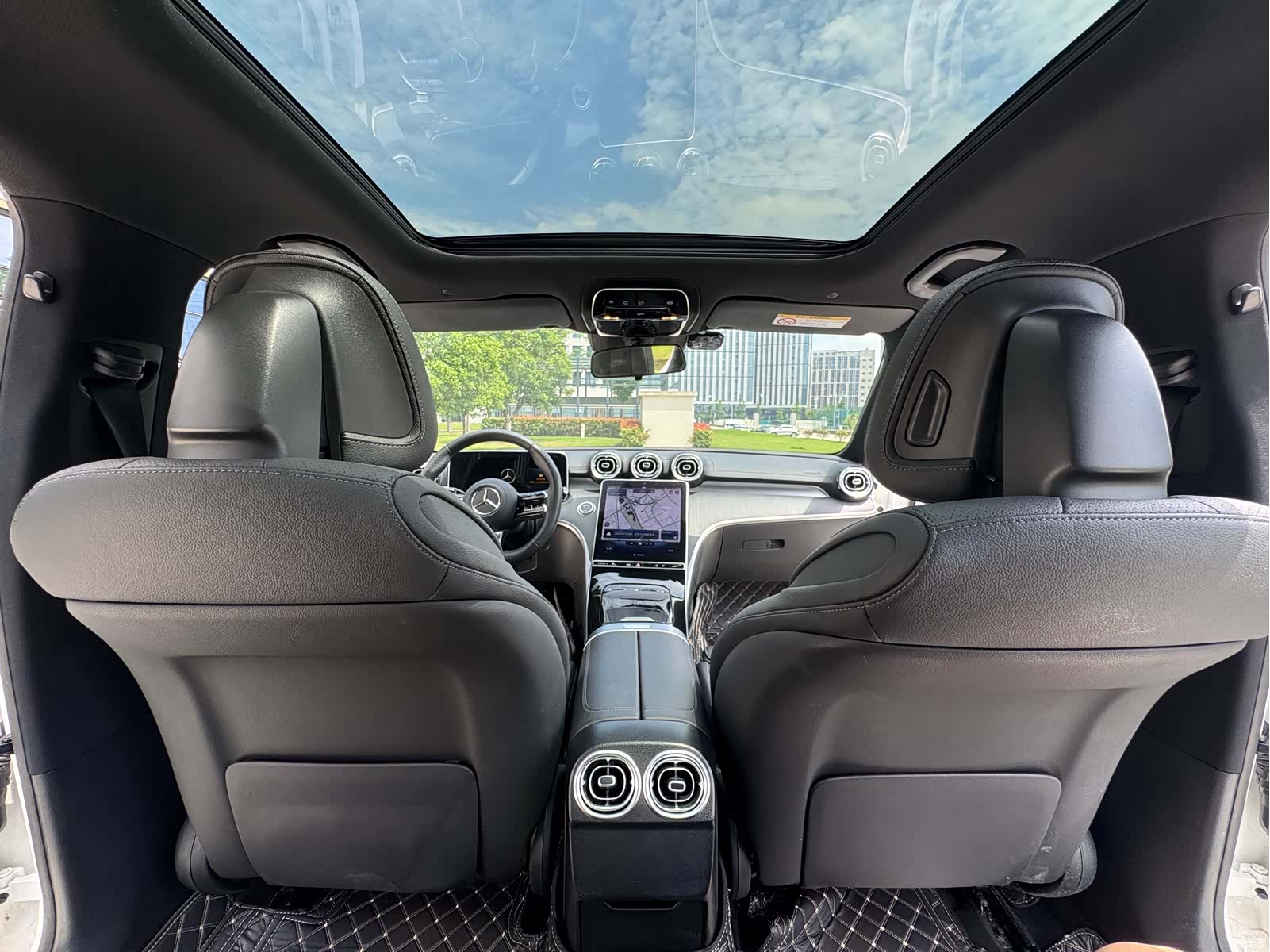Mercedes-Benz C-Class, 2023 20