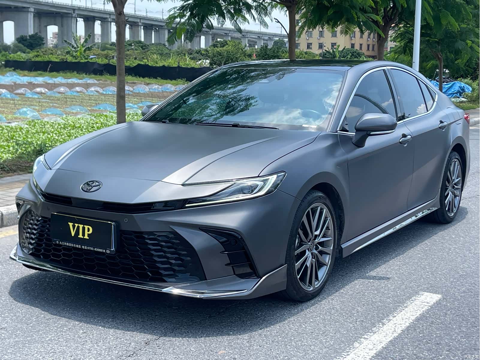 Toyota Camry, 2025 1