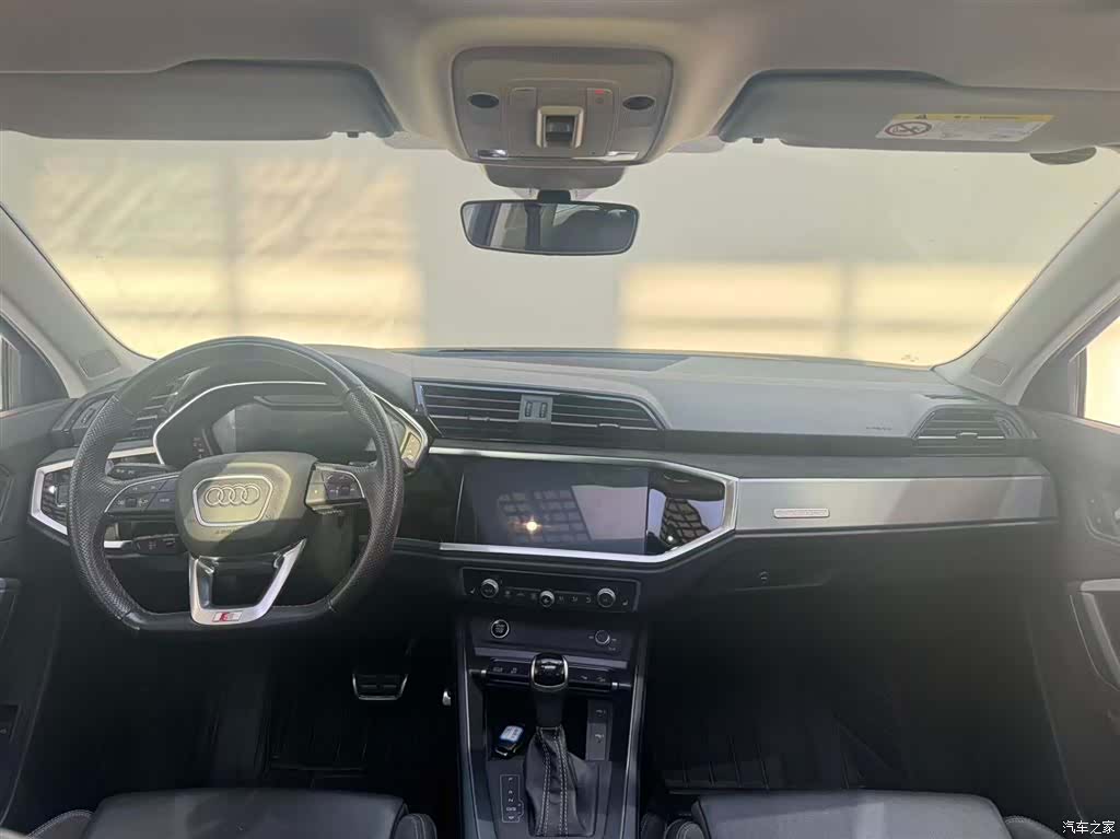 Audi Q3, 2023 7