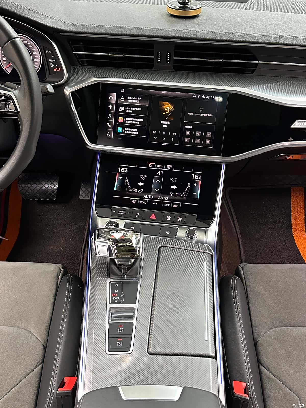 Audi A6L, 2021 12