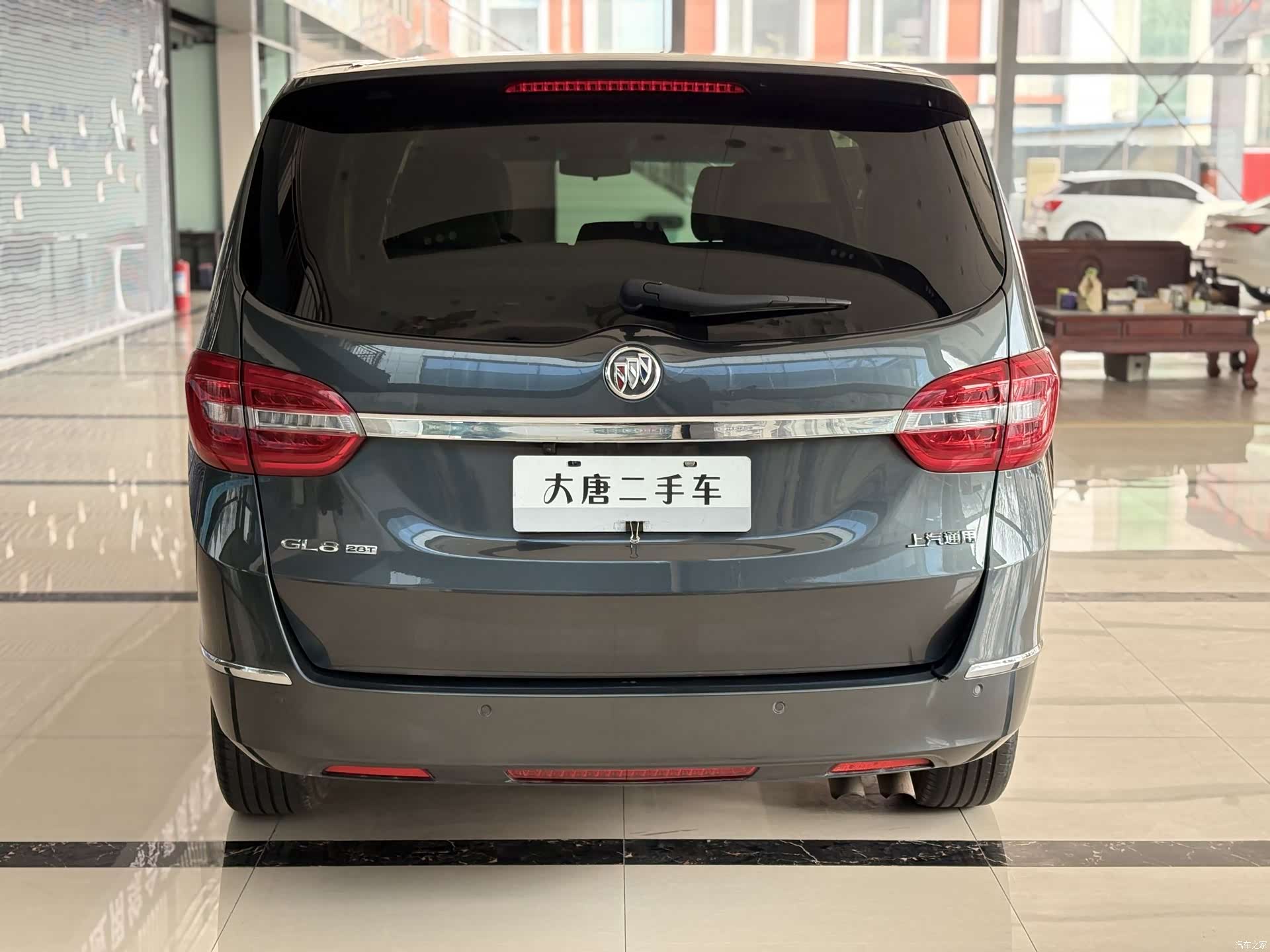 Buick GL8, 2020 4