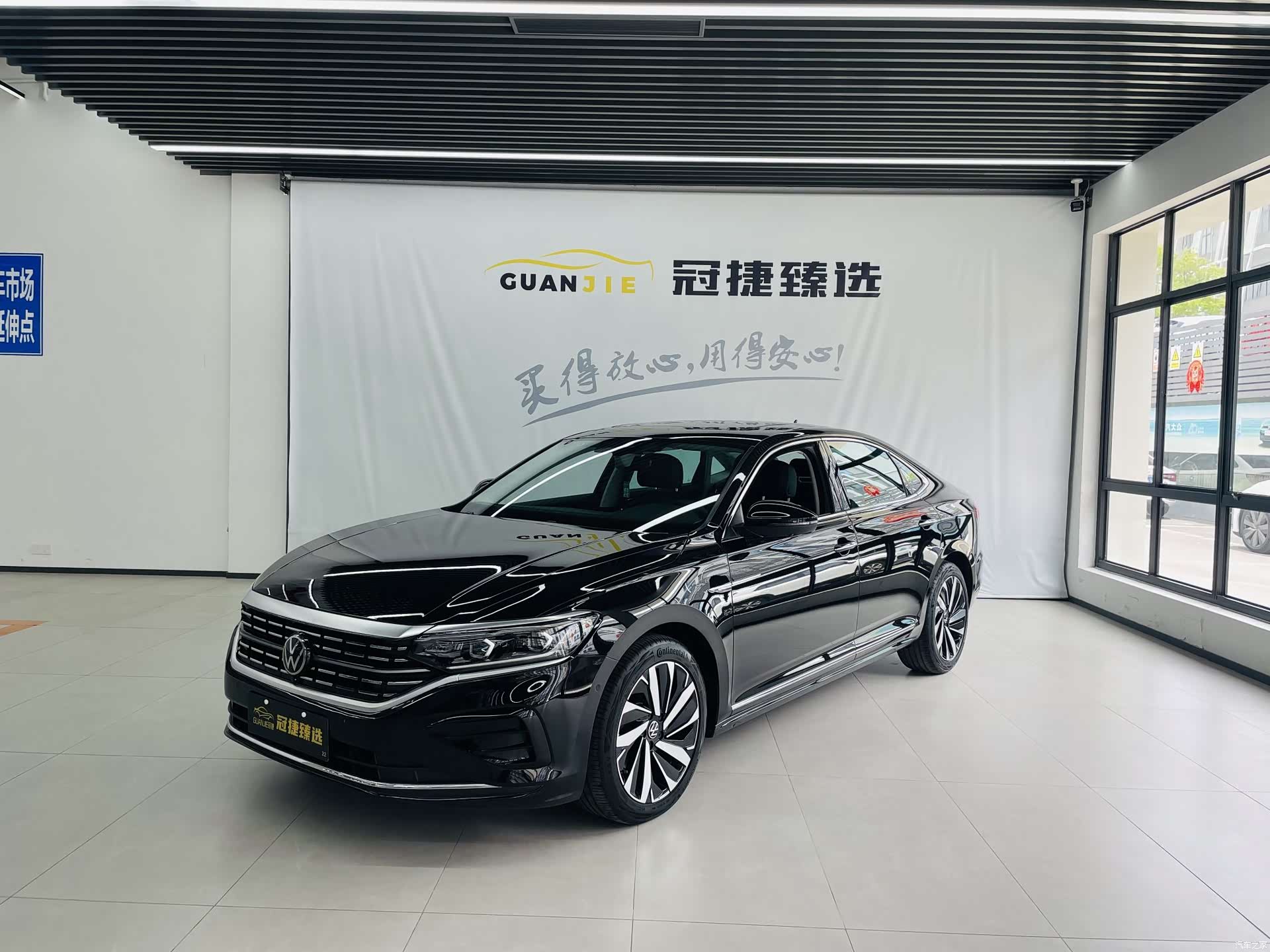 Volkswagen Passat, 2025 1
