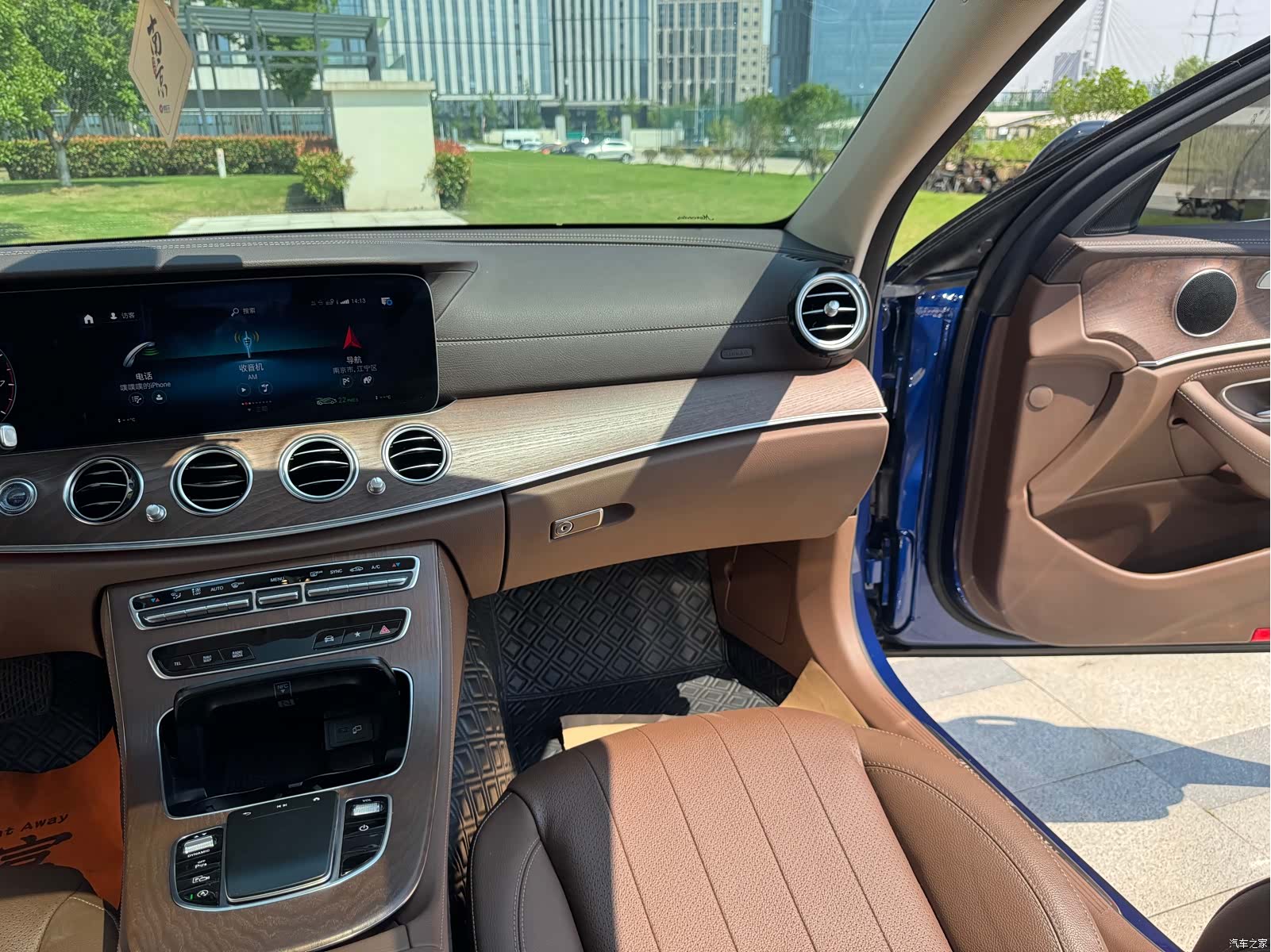 Mercedes-Benz E-Class, 2021 24
