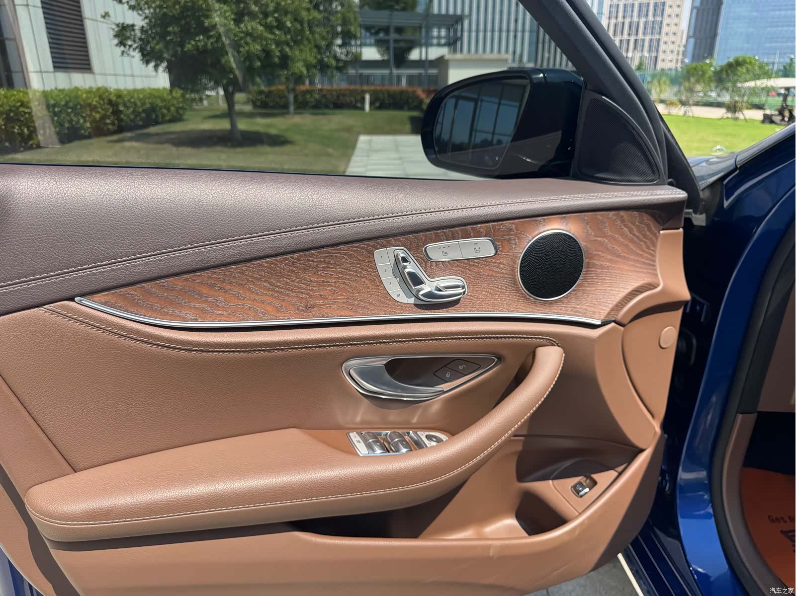 Mercedes-Benz E-Class, 2021 31