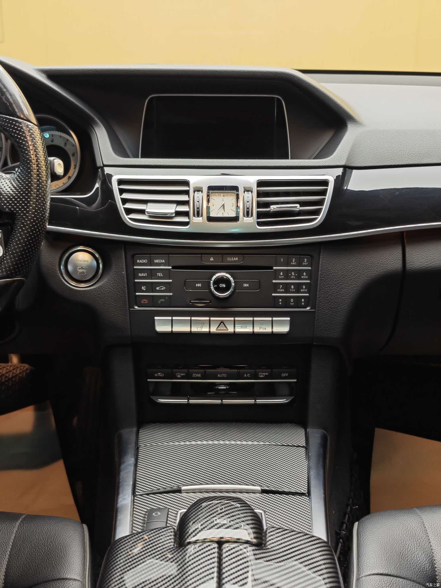 Mercedes-Benz E-Class, 2015 18