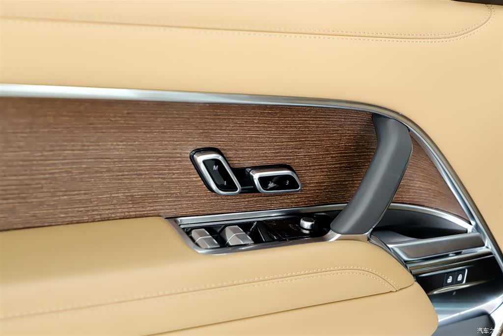 Land Rover Range Rover, 2024 17