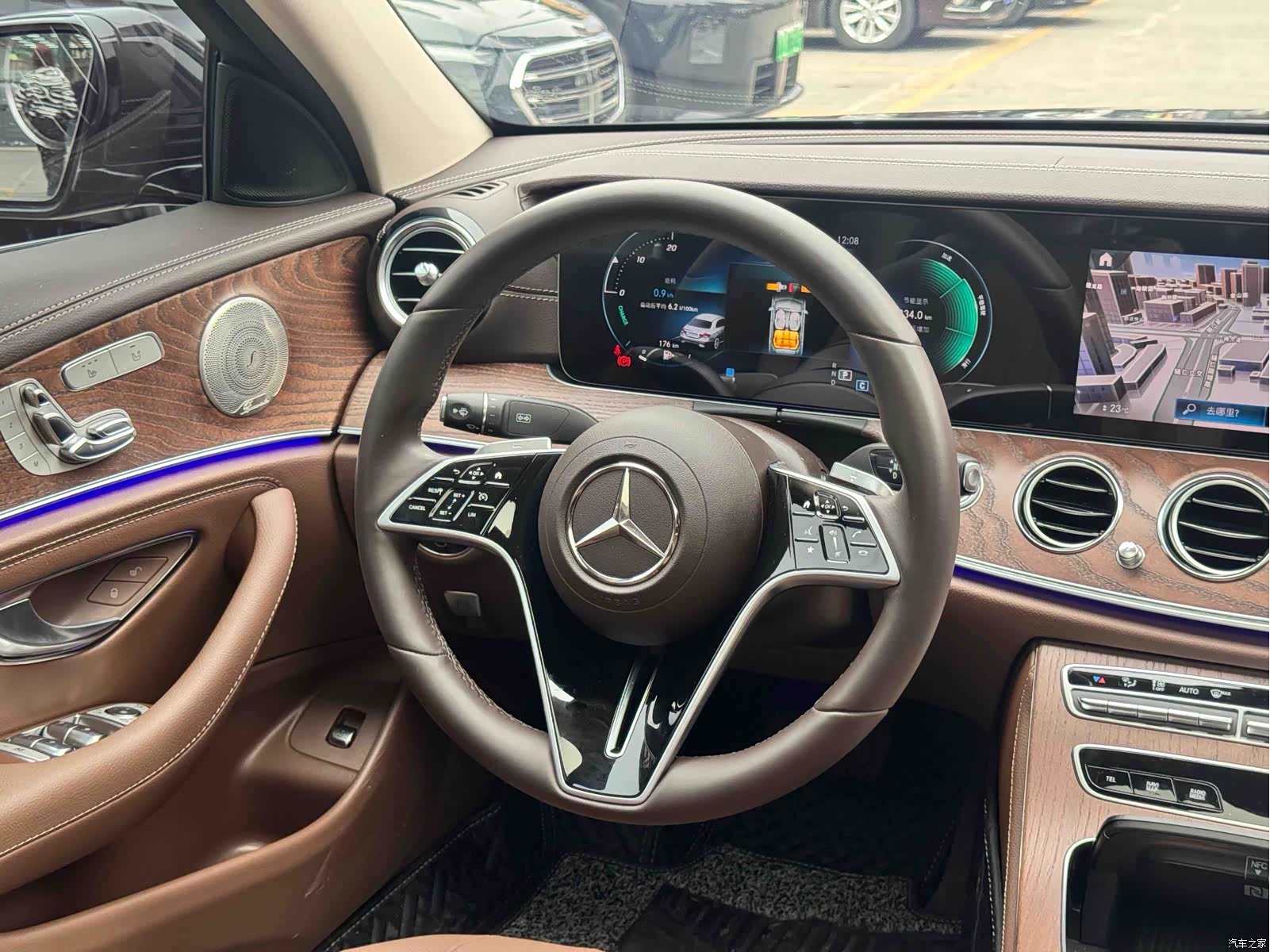 Mercedes-Benz E-Class, 2024 9