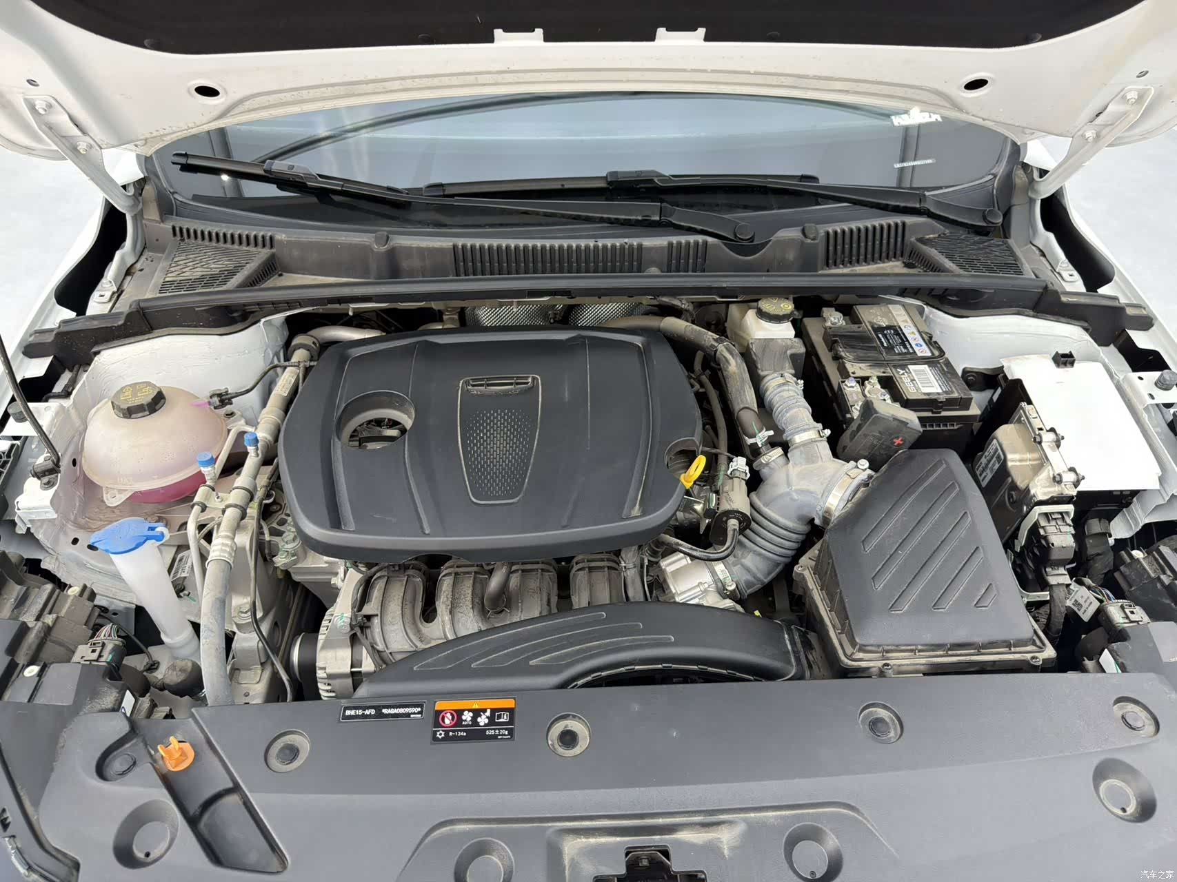 Geely Emgrand, 2024 18
