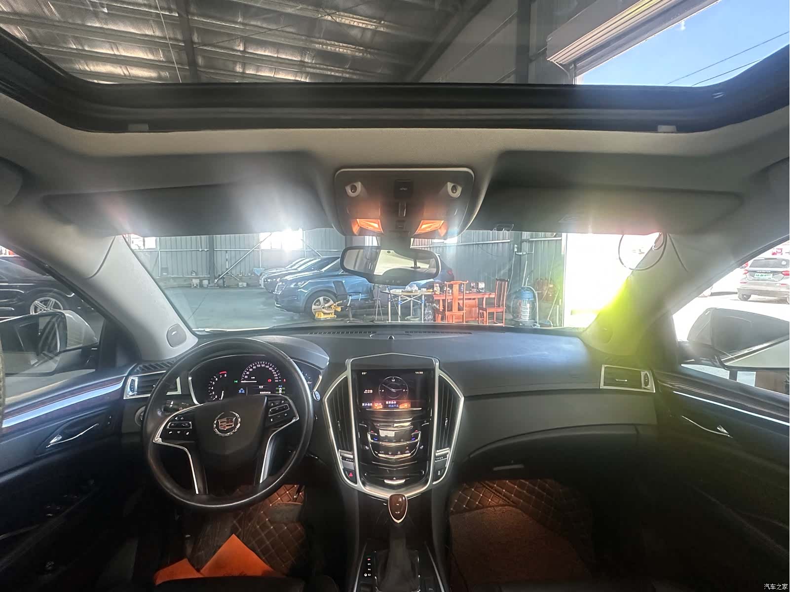 Cadillac SRX, 2016 все фото