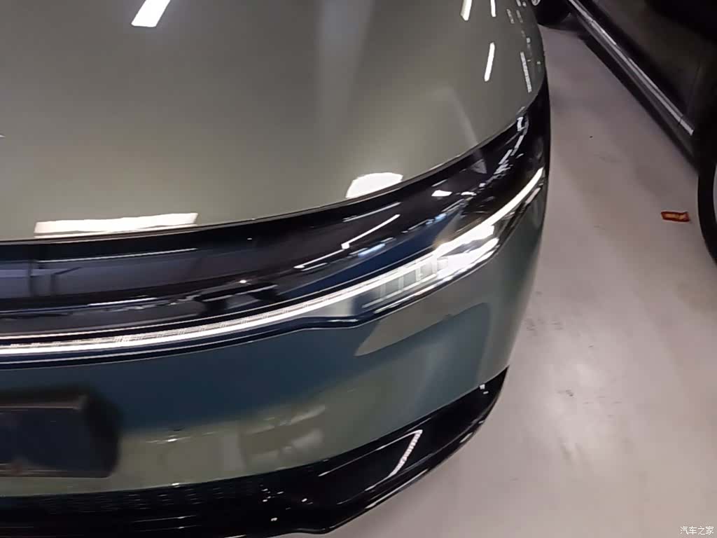 Zeekr 007, 2024 24