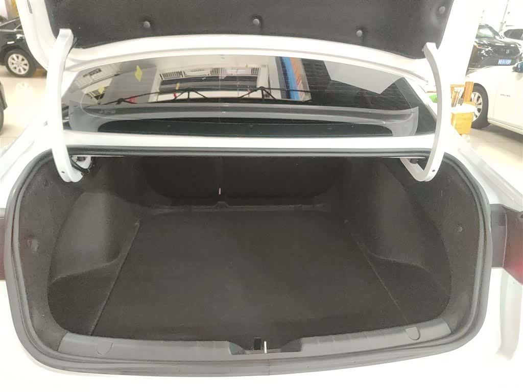 Geely Preface, 2024 15