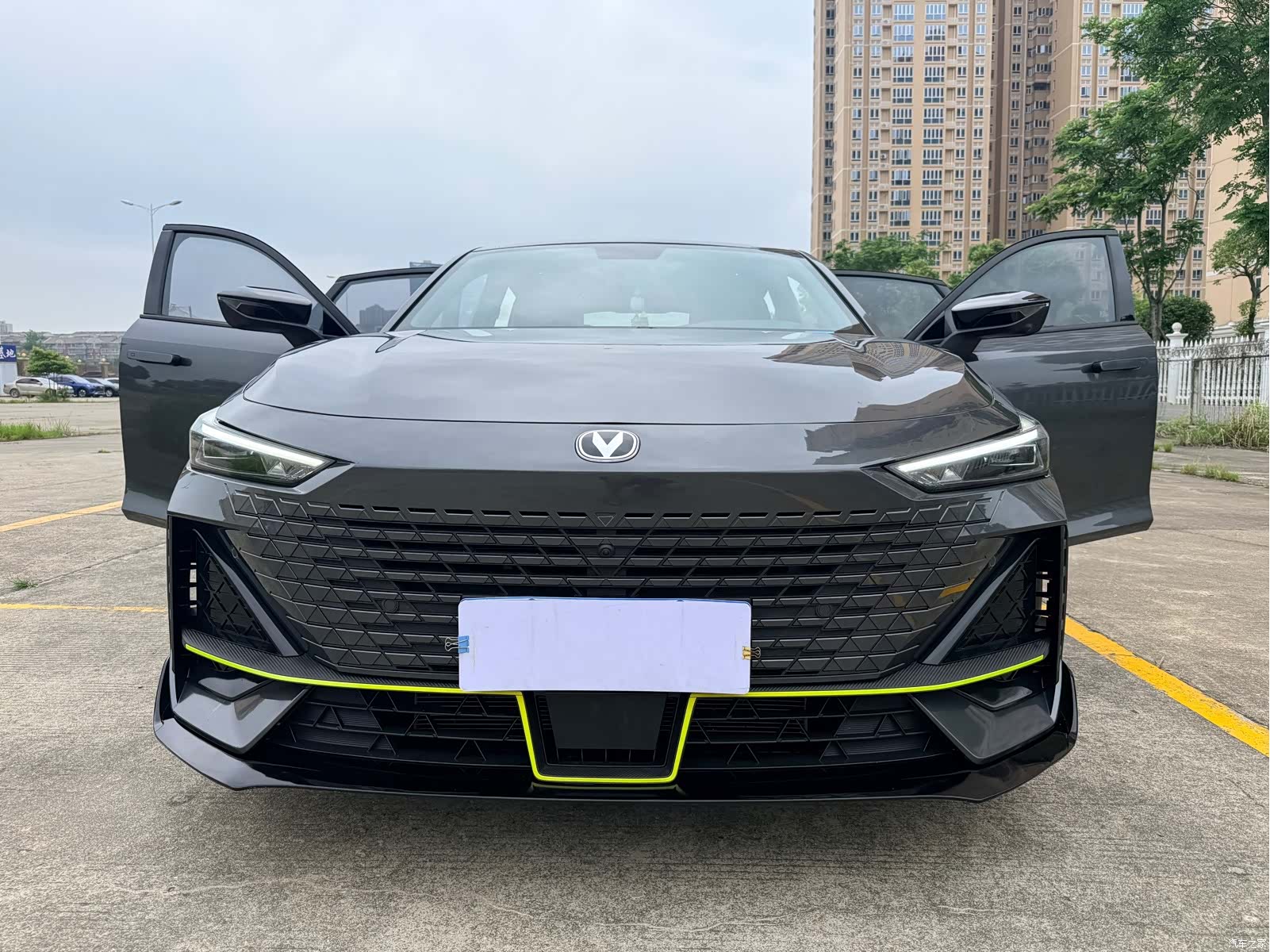 Changan UNI-V, 2022 9