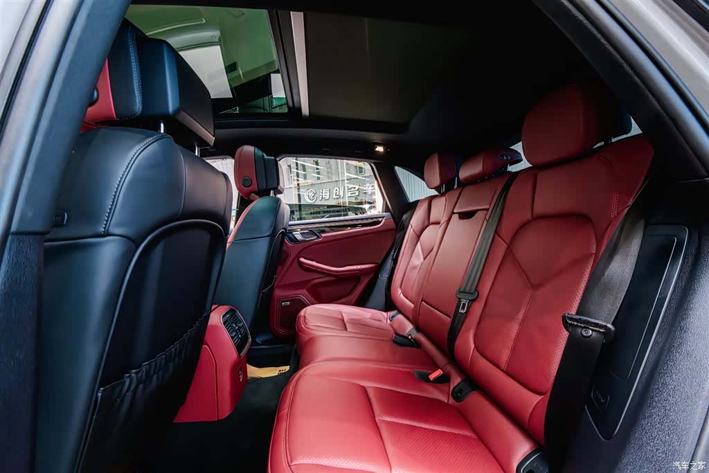 Porsche Macan, 2023 27