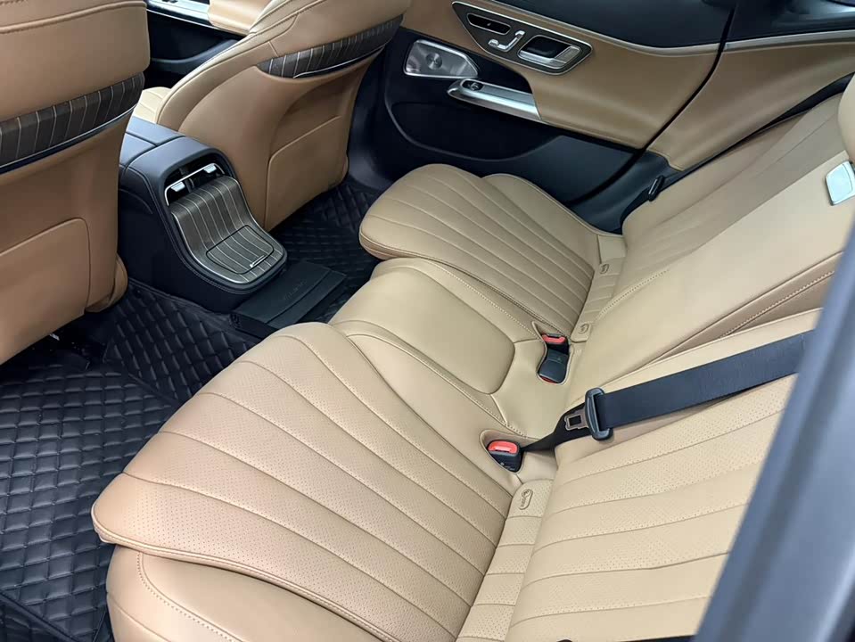 Mercedes-Benz E-class Mercedes-Benz E-class