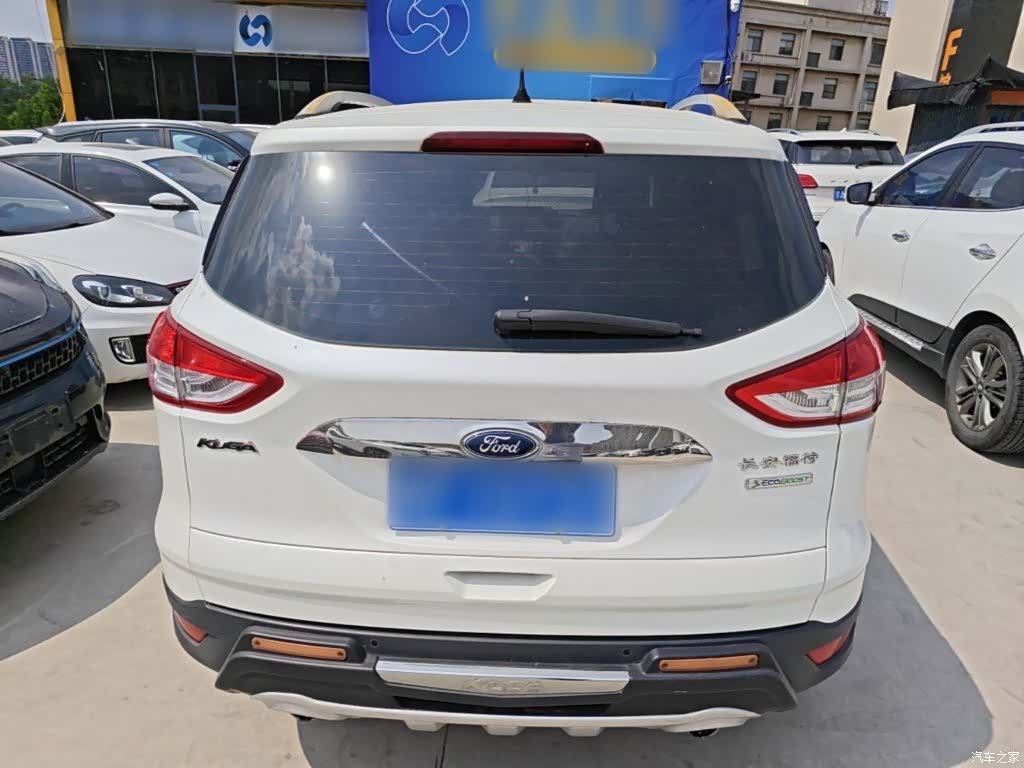 Ford Kuga, 2015 6