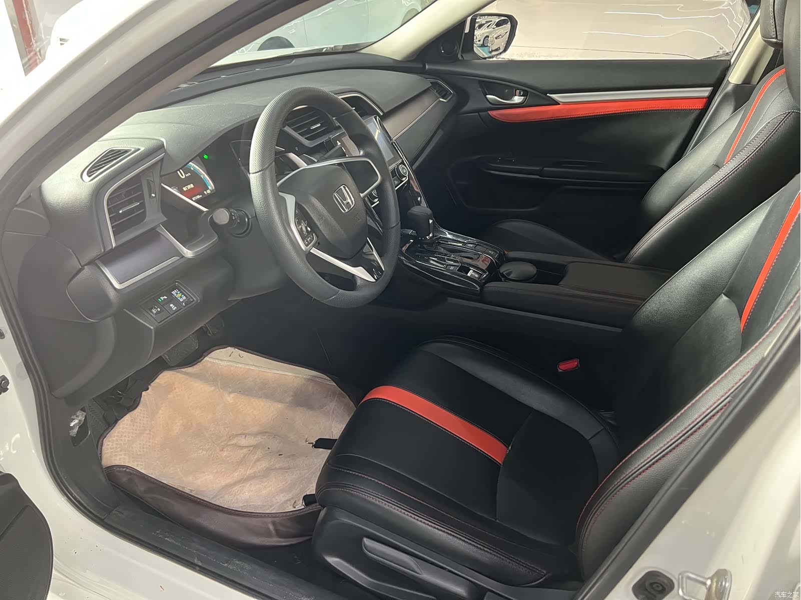 Honda Civic, 2018 7