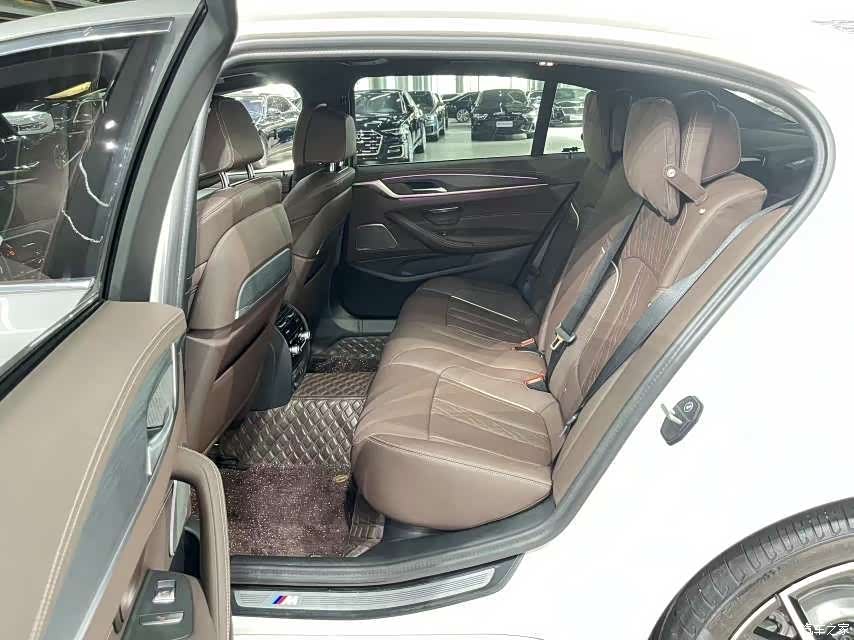 BMW 5 Series, 2023 6