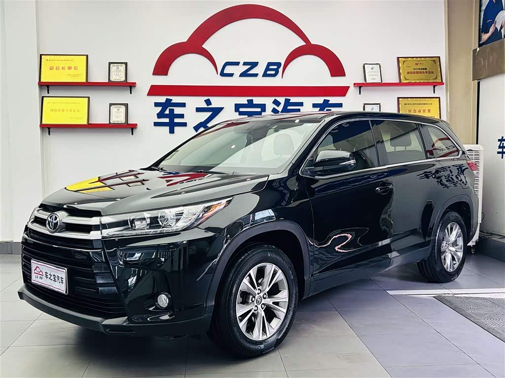 Toyota Highlander 2018 2.0T Elite 7 мест V