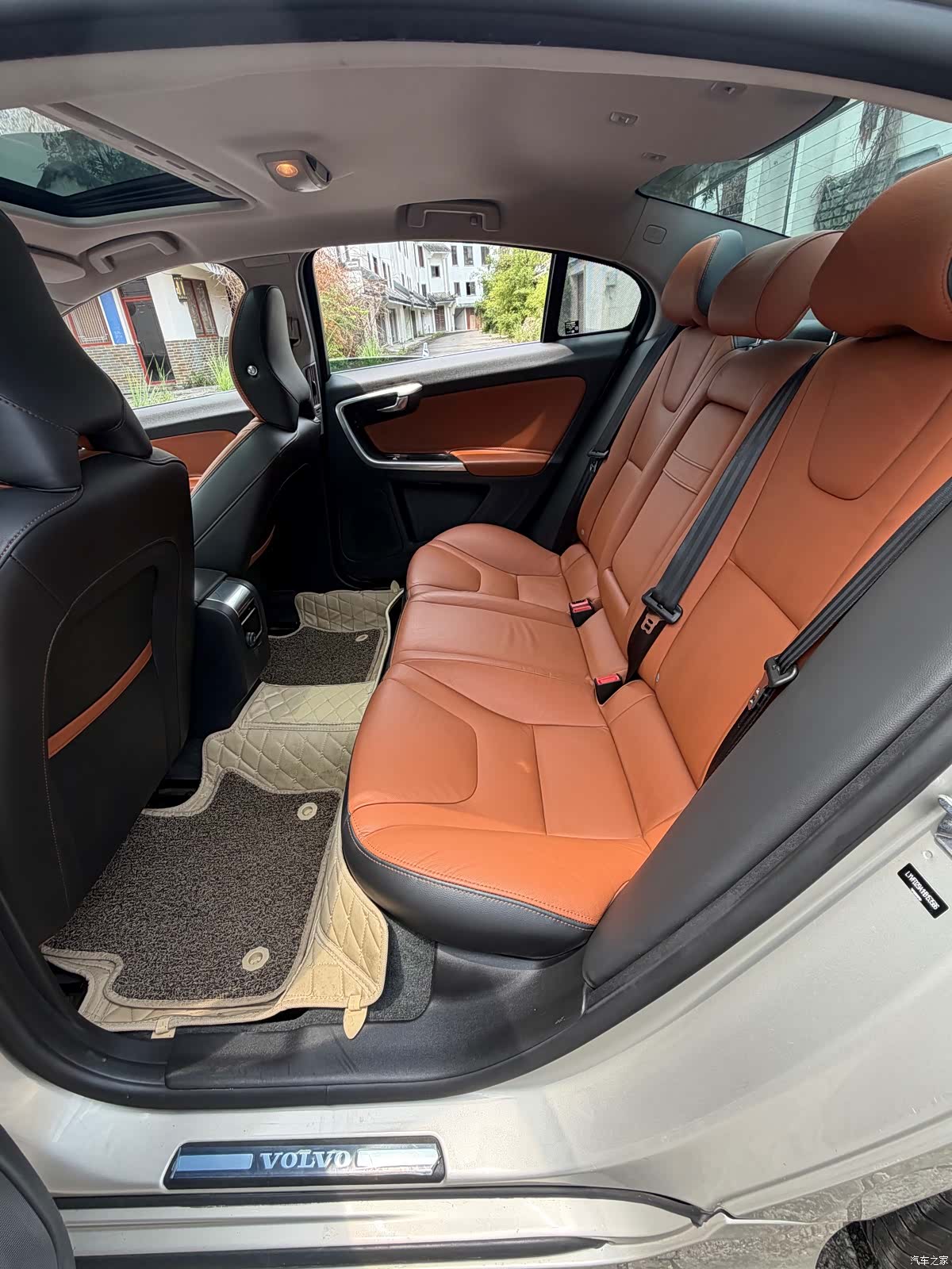 Volvo S60, 2017 11