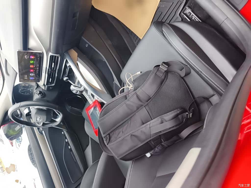 Geely Coolray, 2019 25