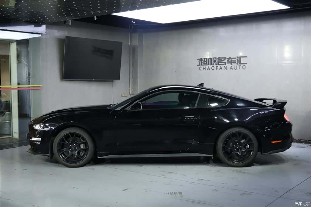 Ford Mustang, 2021 6