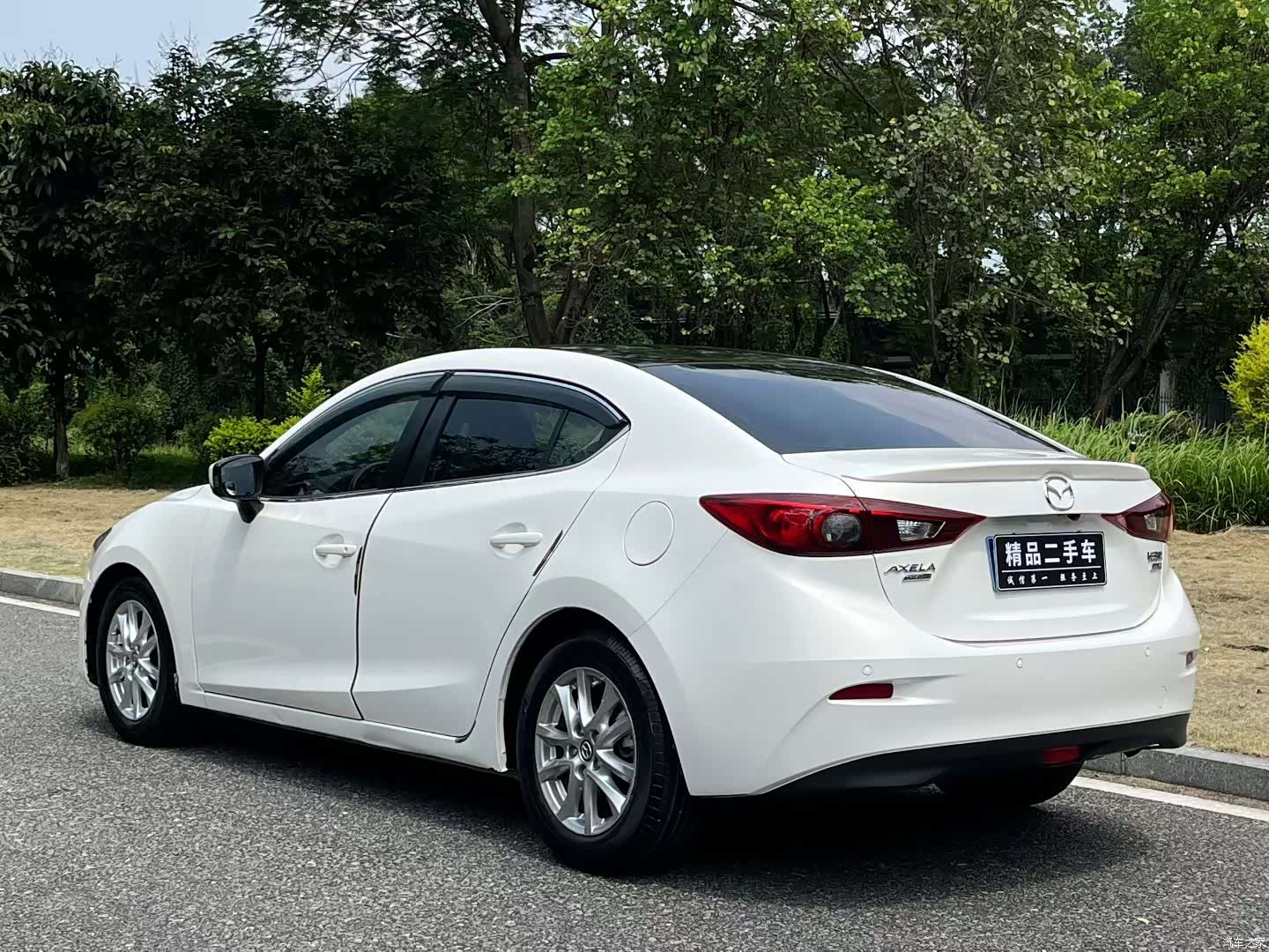 Mazda Mazda3, 2016 11