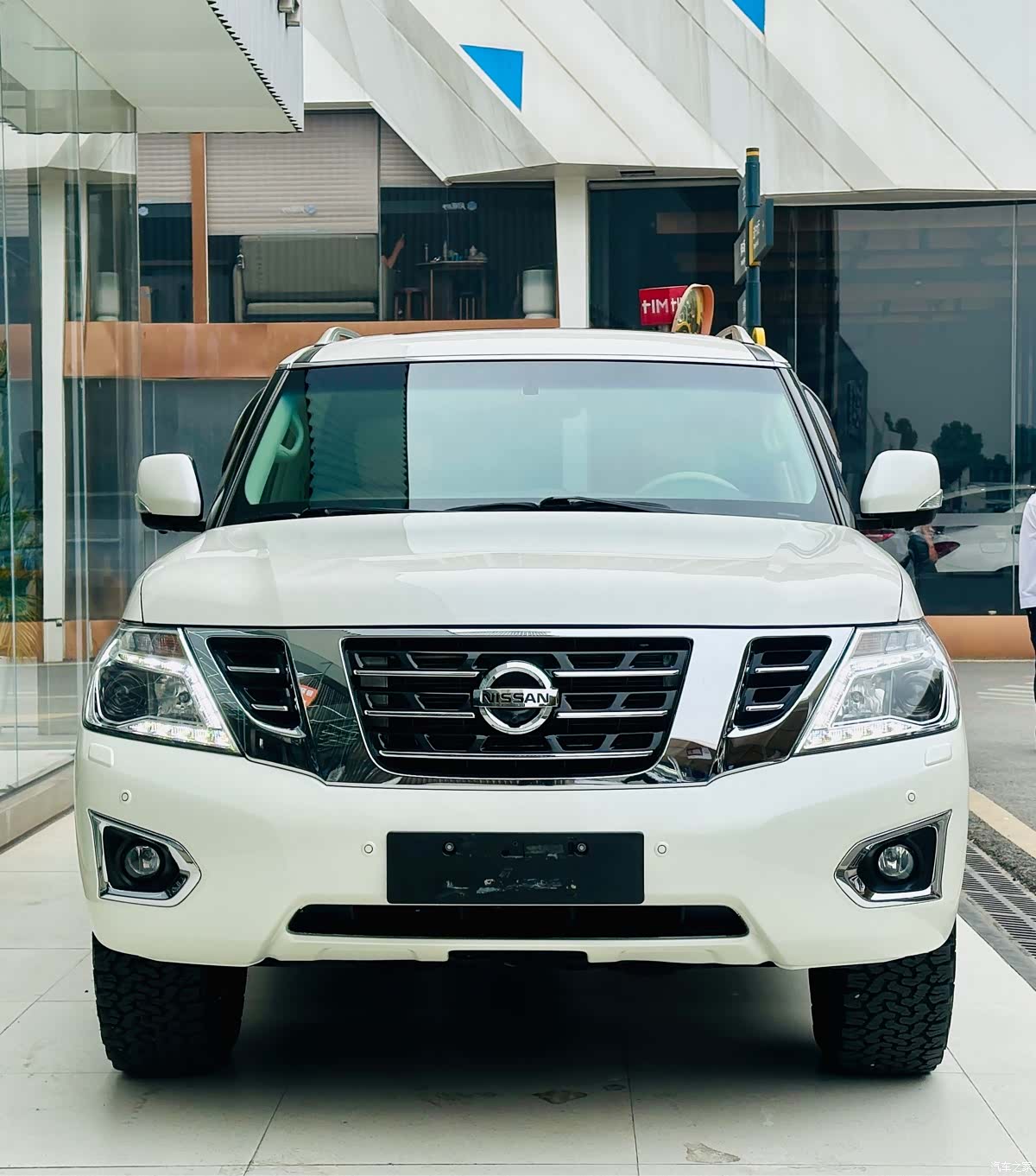 Nissan Patrol, 2017 2