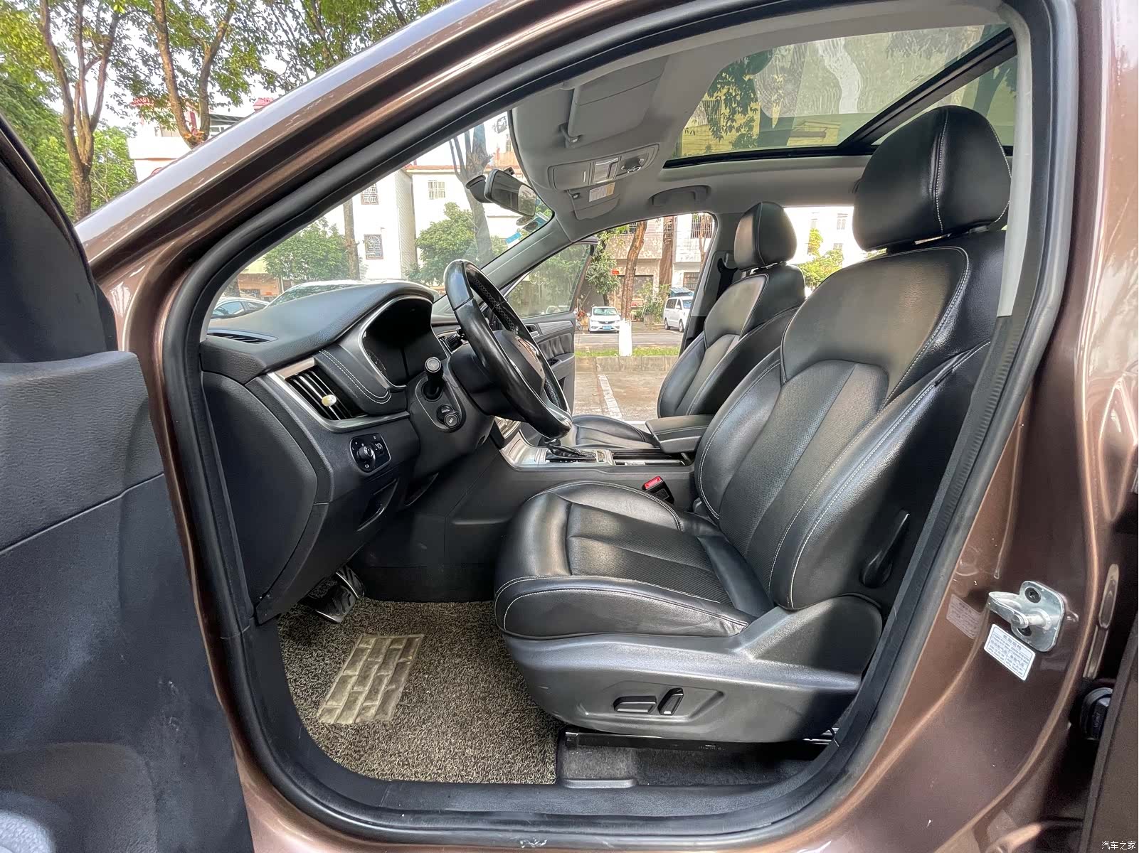 Roewe RX5, 2017 22
