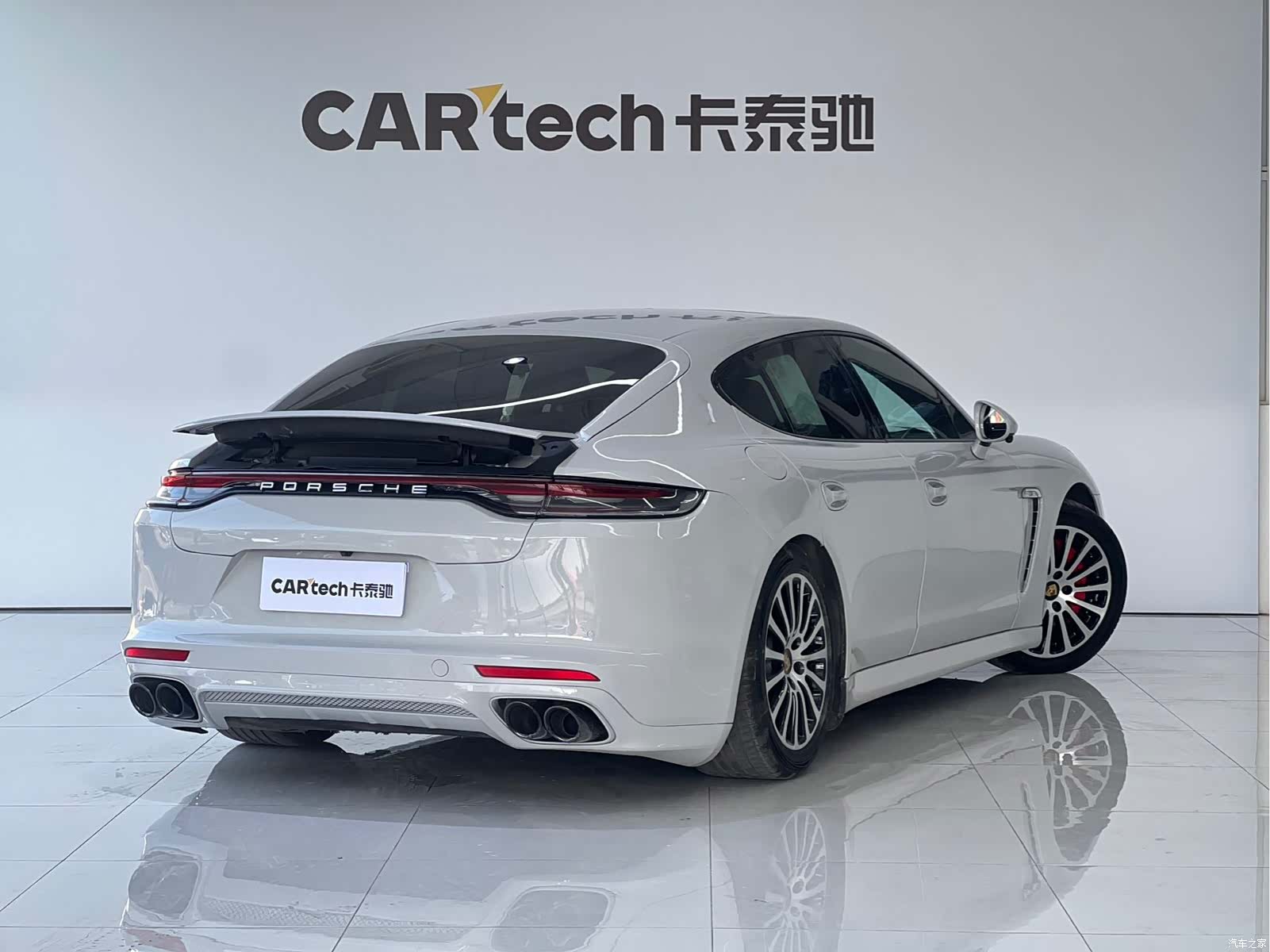 Porsche Panamera, 2011 все фото