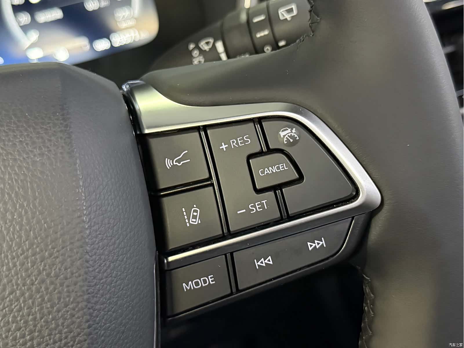 Toyota Crown, 2025 13