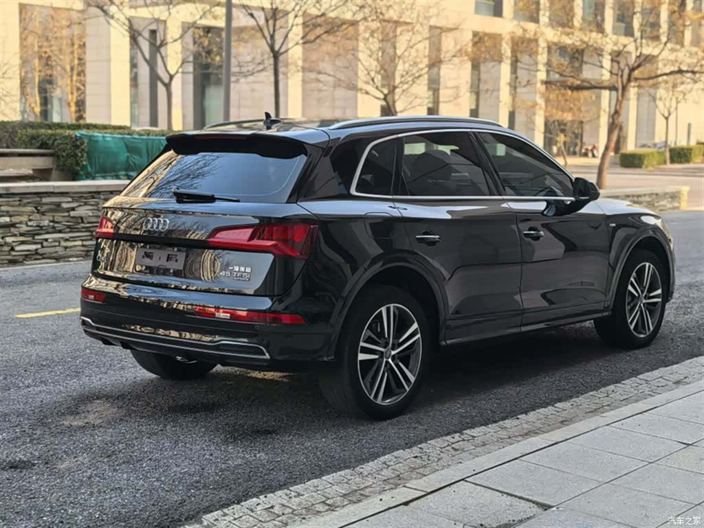 Audi Q5L, 2021 12