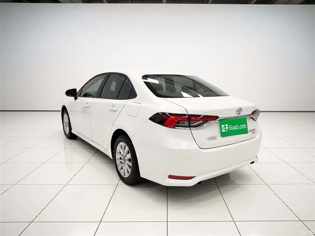 Toyota Corolla, 2024 все фото