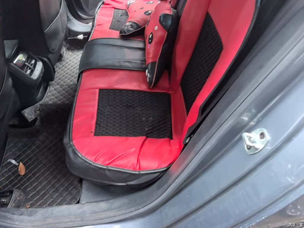 Roewe i5, 2022 17