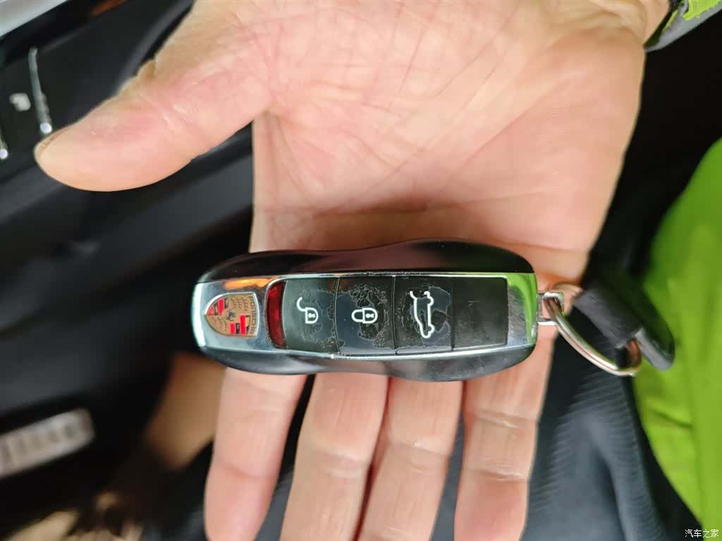 Porsche Cayenne, 2017 9