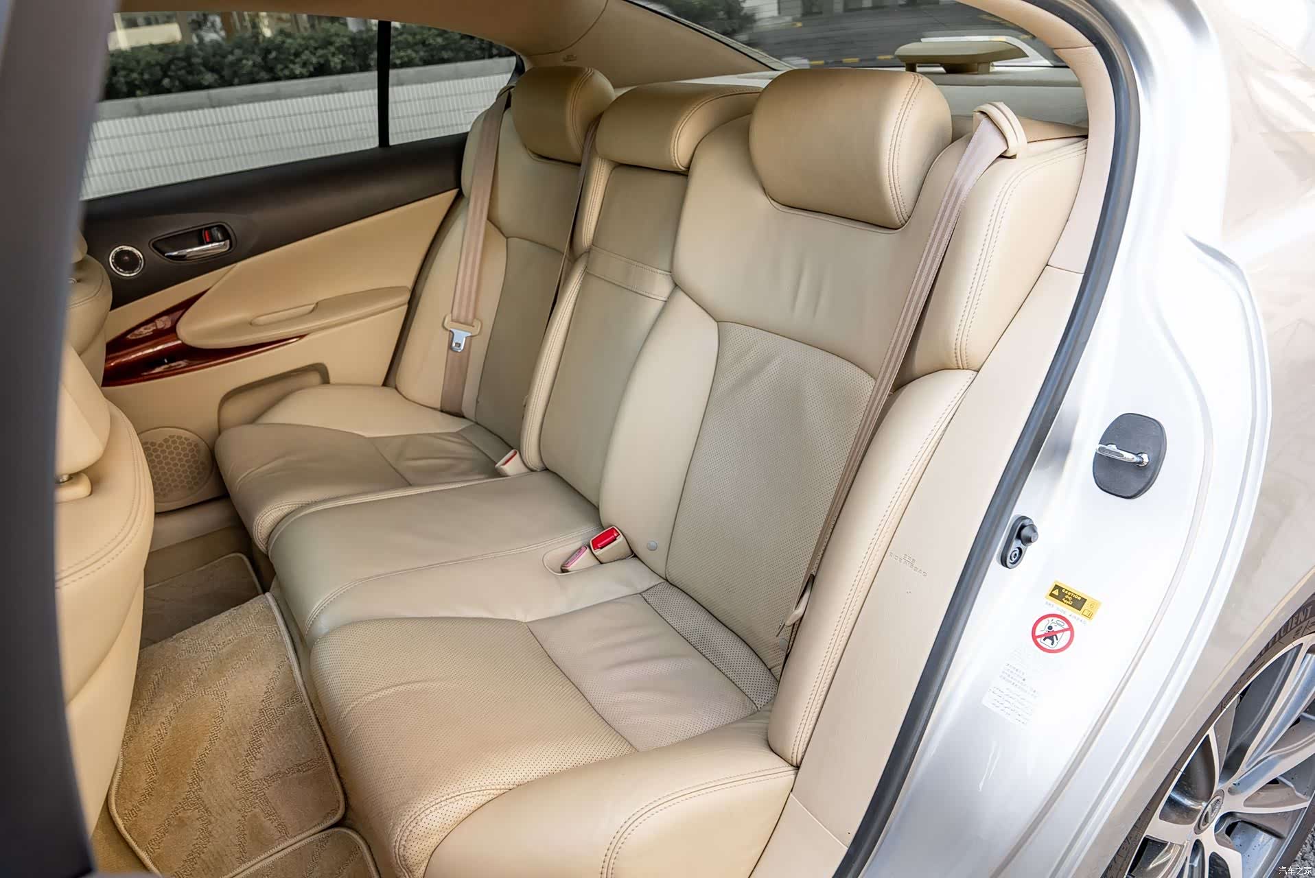 Lexus GS, 2008 11