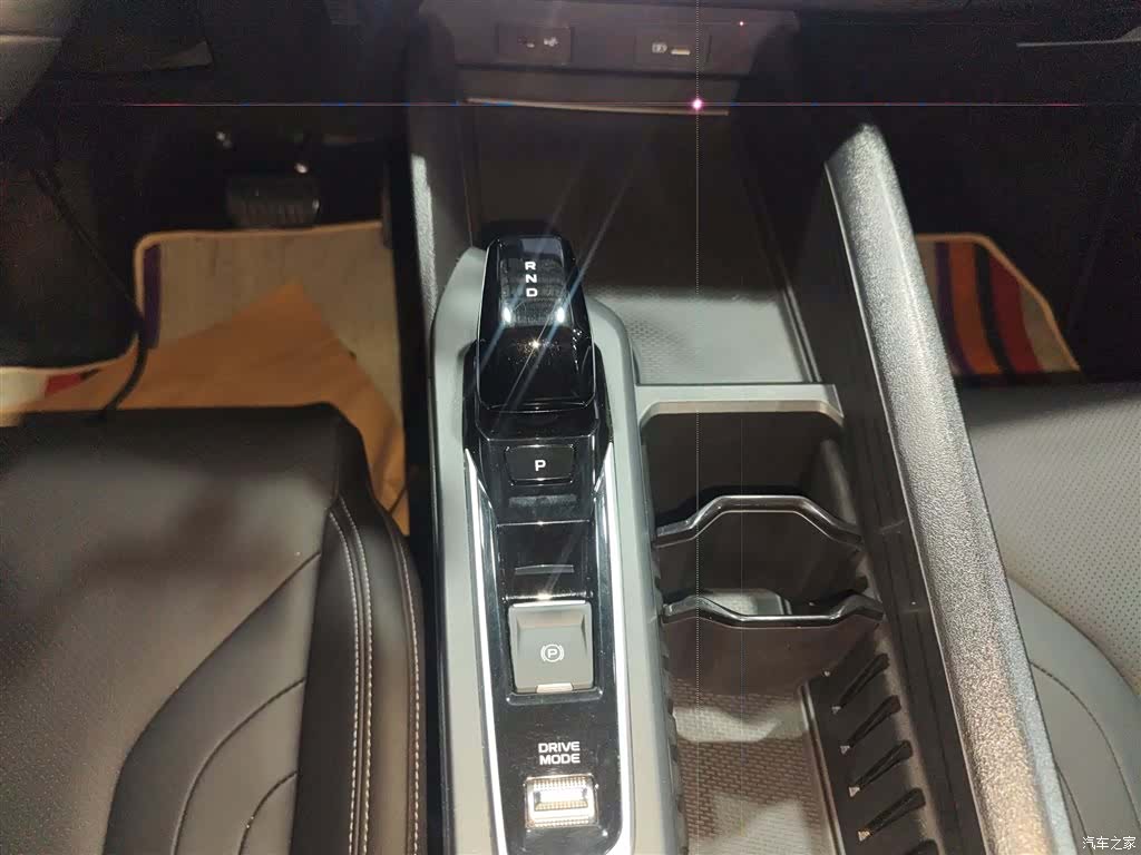 Geely Binray, 2024 10