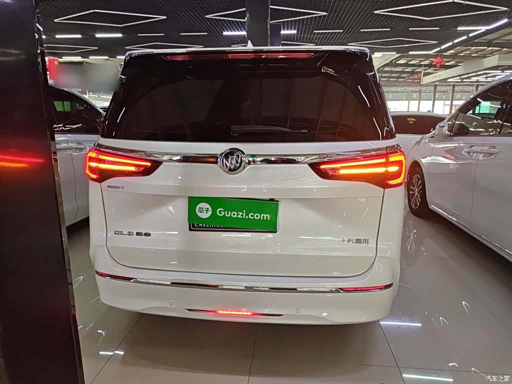 Buick GL8, 2020 4