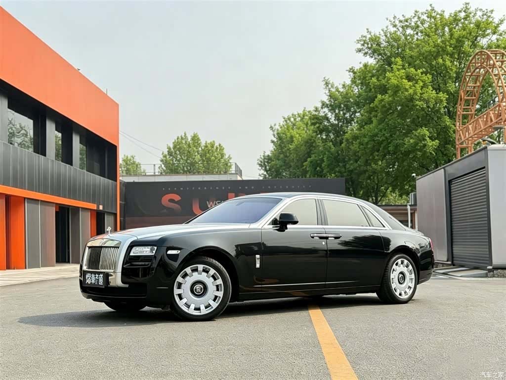 Rolls-Royce Ghost, 2015 1
