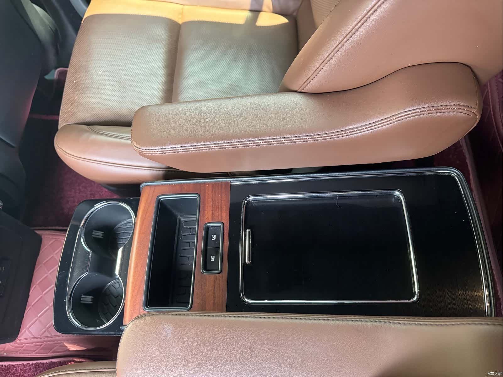 Lincoln Aviator, 2022 20